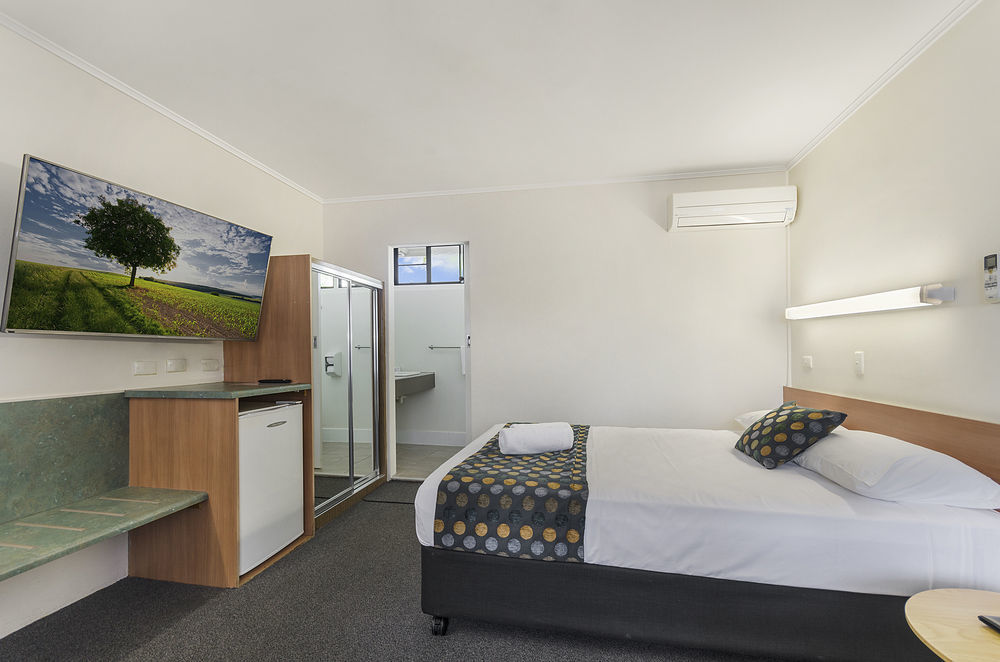 House 3* Townsville